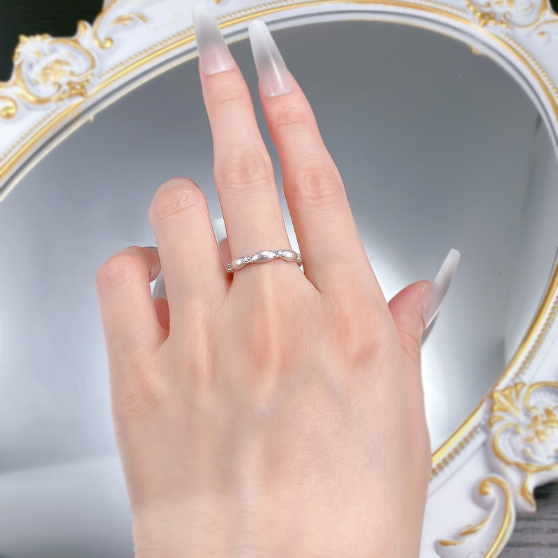 Urqanyu S925 silver Bubujia brushed Italian craft cubic zirconia gift ribbon ring