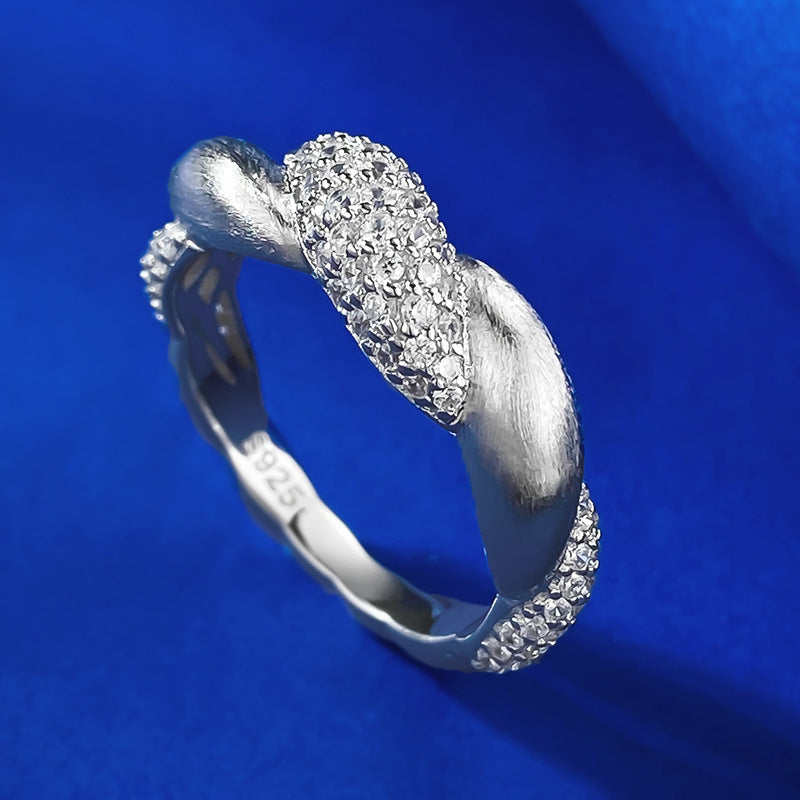 Urqanyu S925 silver flower brushed inlaid cubic zirconia diamond ring palace style