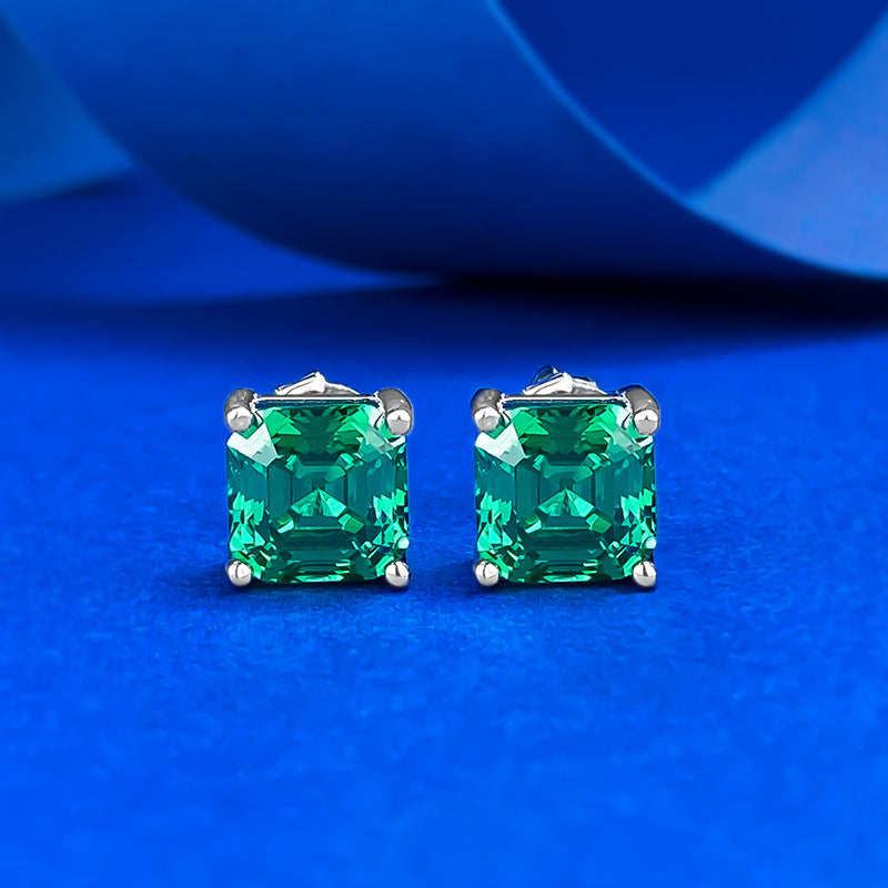 Urqanyu S925 silver simple 7*7mm emerald pagoda car flat simulation diamond four-claw cubic zirconia earrings