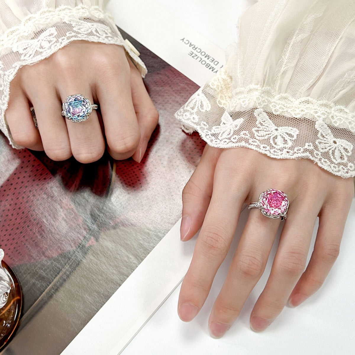 Urqanyu Copper Gold-plated Simulated Rose Cut Sea Blue Bud Textured Cubic Zirconia Ring 12mm