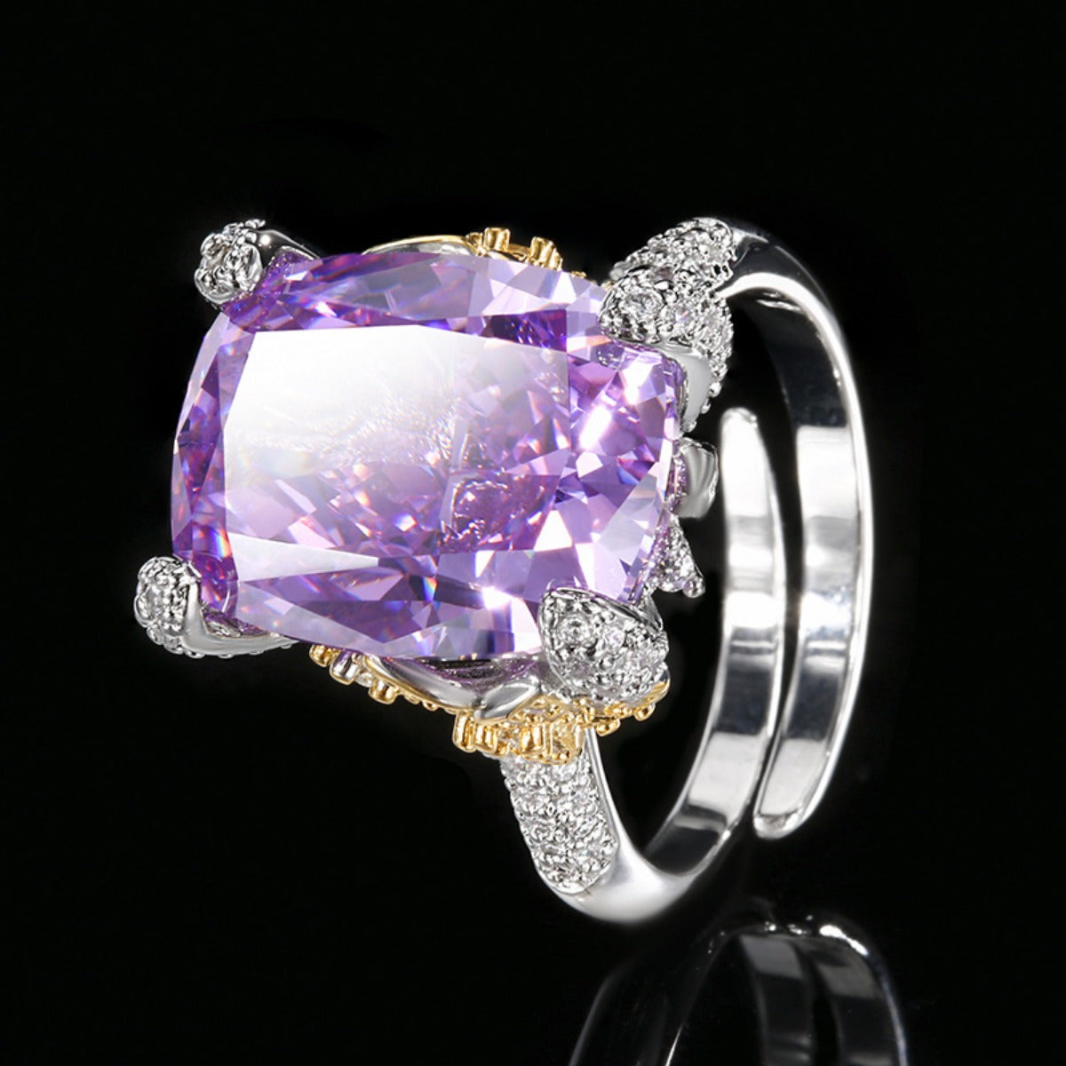 Urqanyu copper-based gold-plated ice flower square diamond temperament retro cubic zirconia ring
