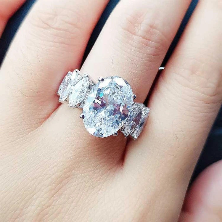 Urqanyu S925 silver oval popular fashion cubic zirconia engagement ring