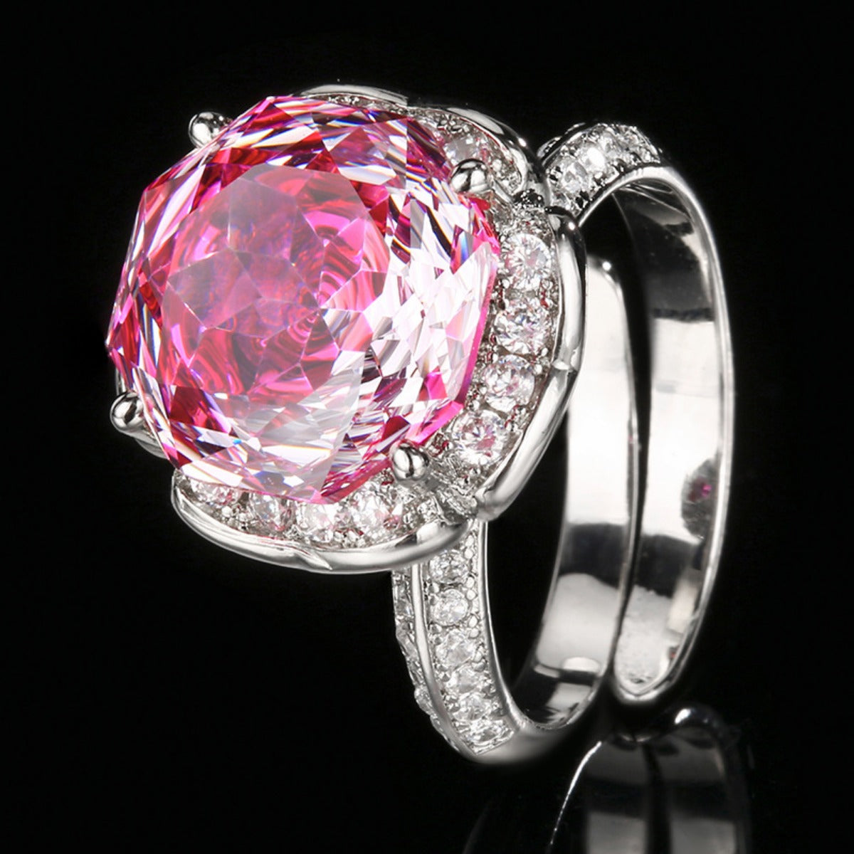Urqanyu Copper Gold-plated Simulated Rose Cut Sea Blue Bud Textured Cubic Zirconia Ring 12mm