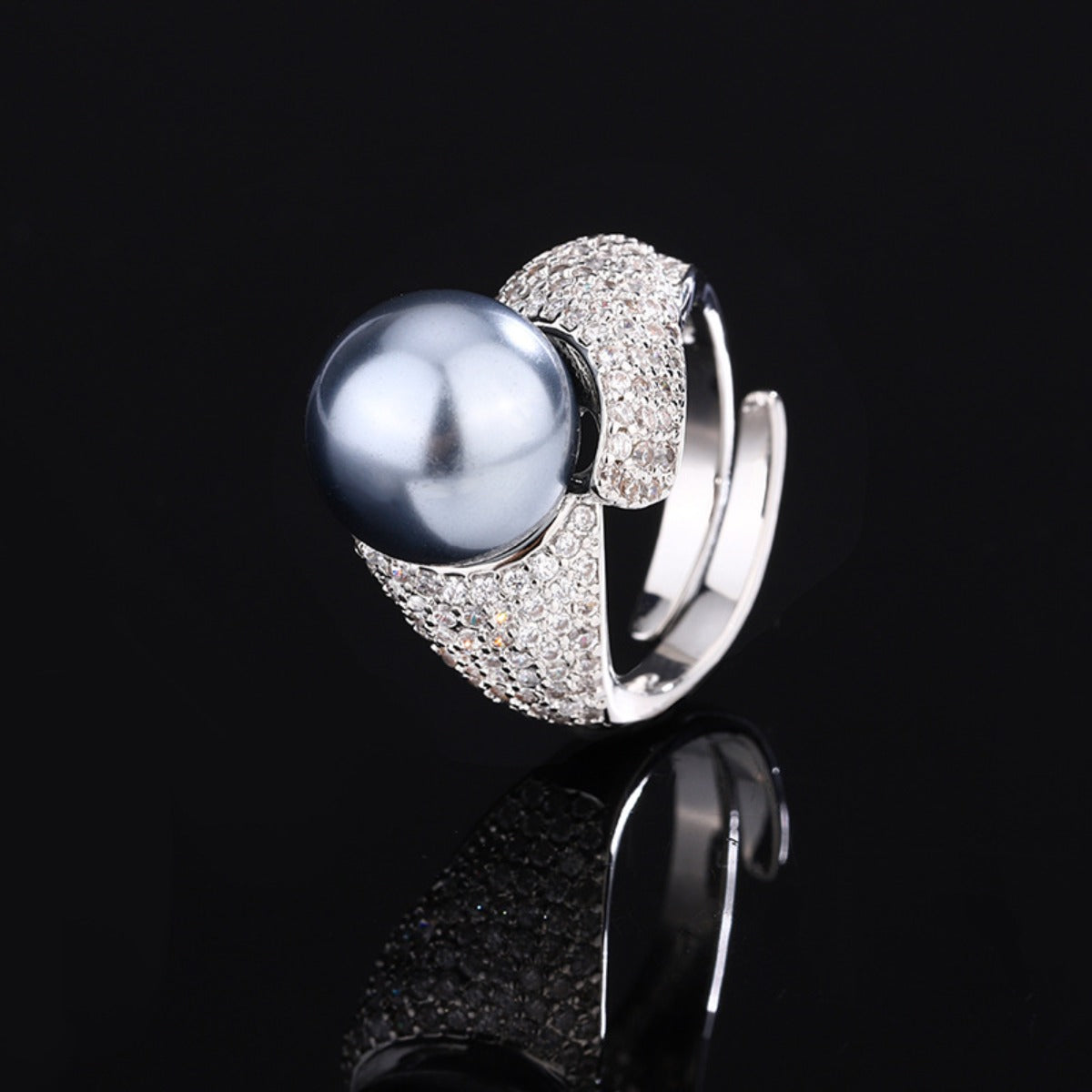 Urqanyu Copper plated white gold inlaid pearls elegant simple cubic zirconia ring 14mm
