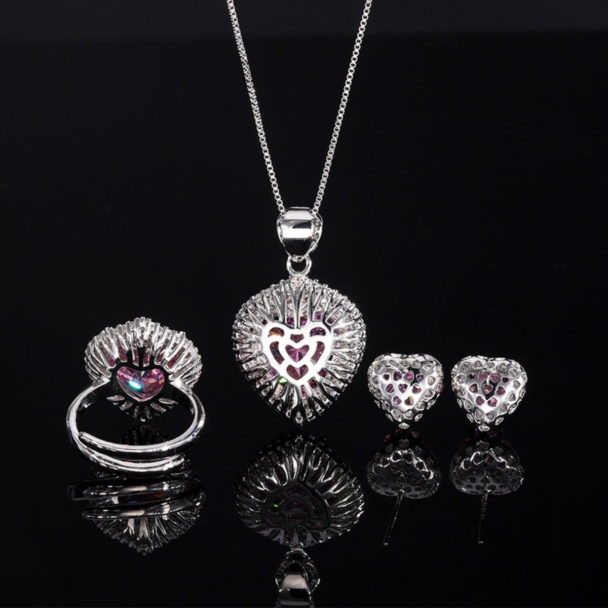 Urqanyu gold-plated copper simulated bird's nest cut dried rose heart-shaped cubic zirconia pendant necklace
