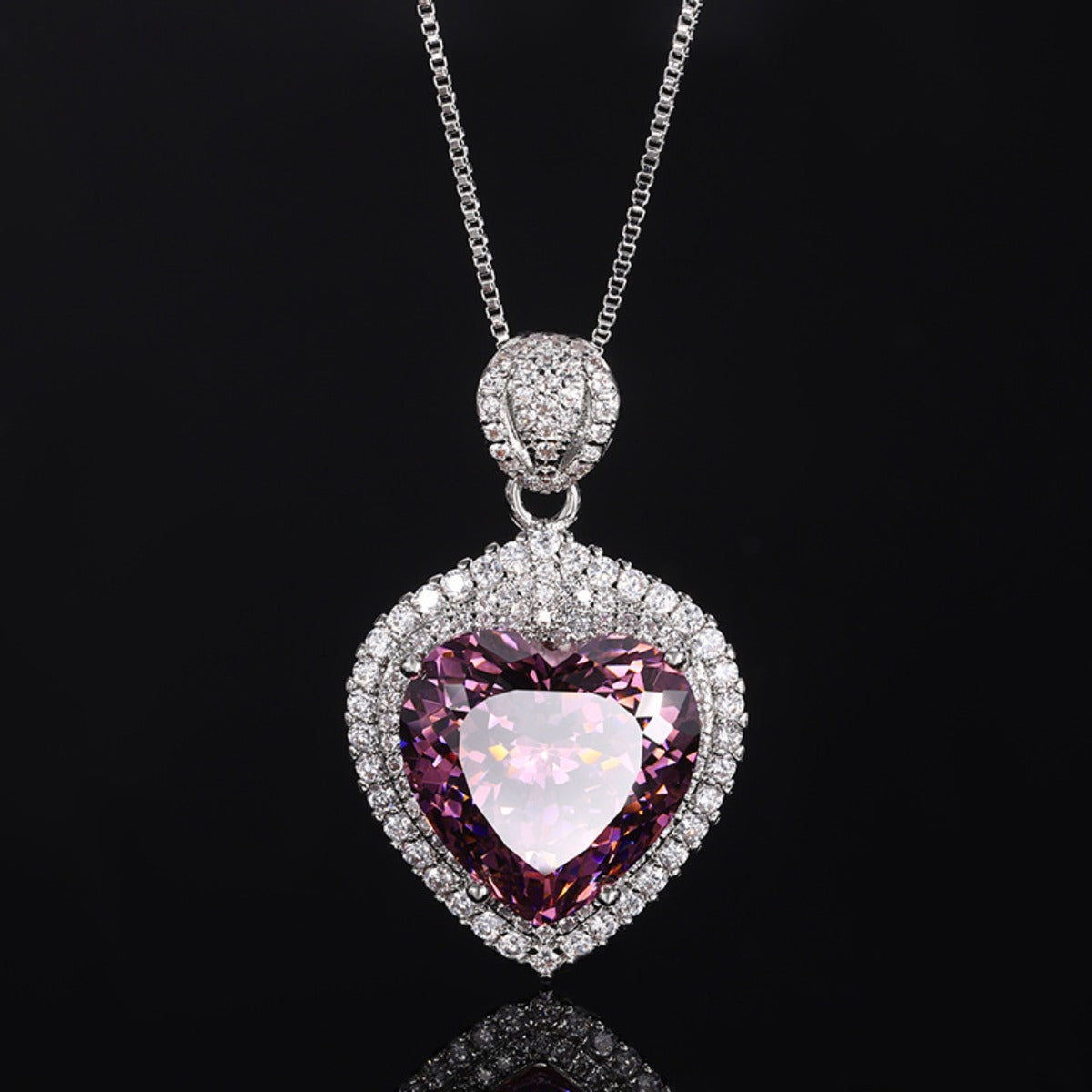 Urqanyu gold-plated copper simulated bird's nest cut dried rose heart-shaped cubic zirconia pendant necklace
