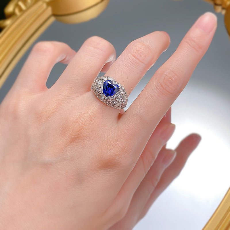 Urqanyu S925 sterling silver heart-shaped simulated sapphire cubic zirconia ring 8*8