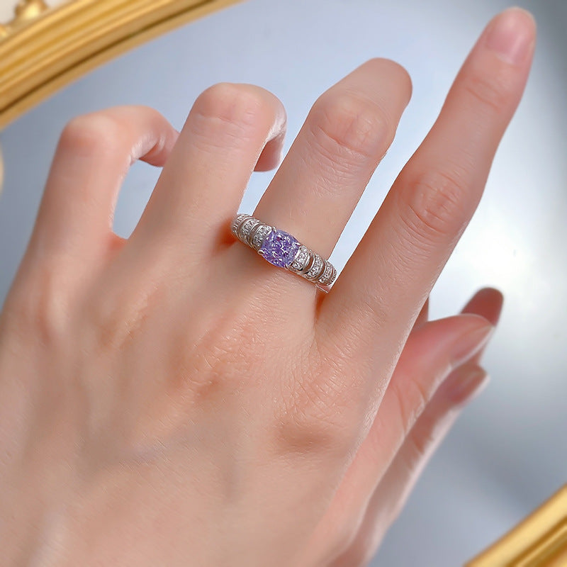 Urqanyu S925 silver inlaid purple cubic zirconia ring 6*6