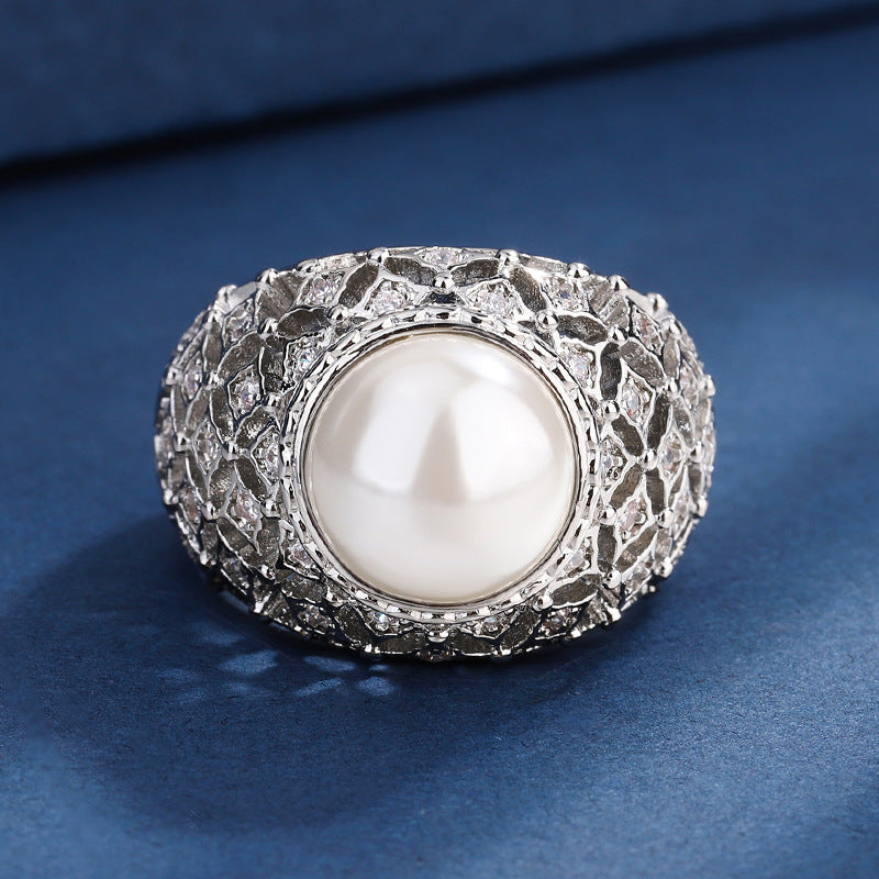 Urqanyu copper-plated gold-plated shell beads light gold white pearls retro hollow cubic zirconia ring 10mm