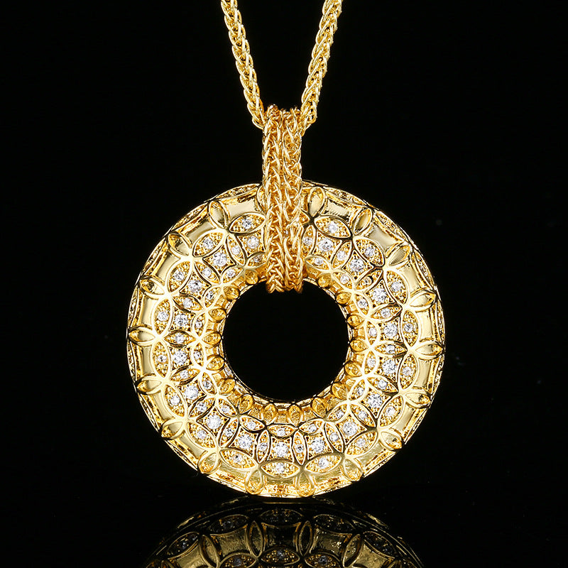 Urqanyu Copper-base gold-plated simulated gold filigree ancient coin pattern peace buckle cubic zirconia pendant necklace