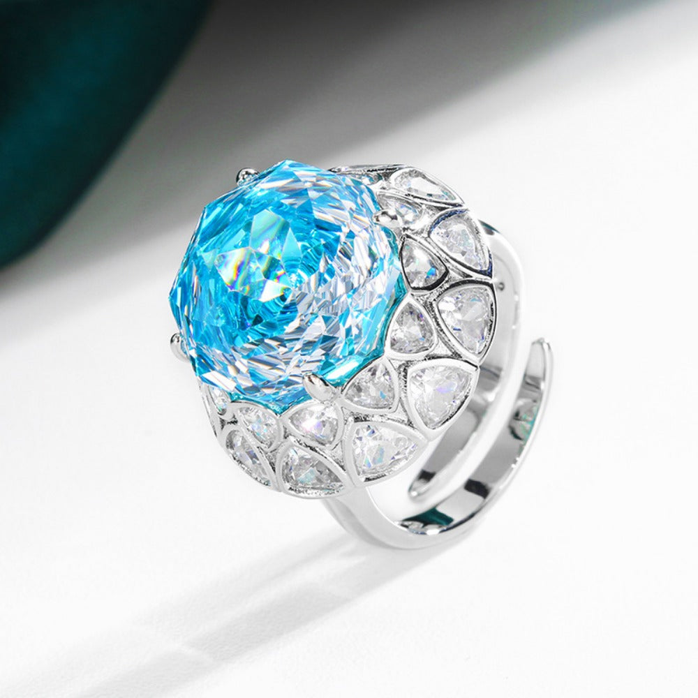 Urqanyu copper base gold-plated rose cut sea blue vintage cubic zirconia ring