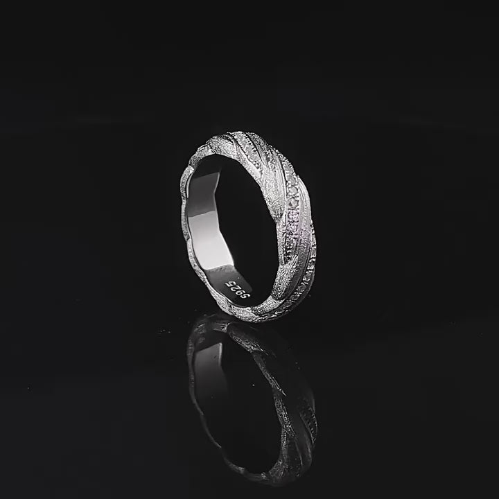 Load video: Urqanyu S925 silver Italian brushed gold winding ring layered woven pattern temperament cubic zirconia ring