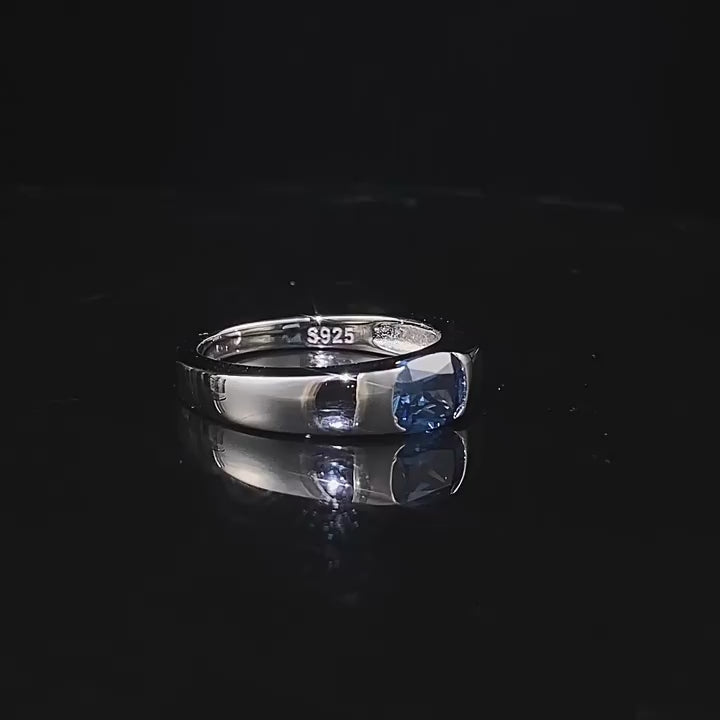 ビデオをロード: Urqanyu S925 silver royal blue simulation diamond fashion square cubic zirconia ring